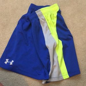 XL Boys Underarmour Basketball Shorts